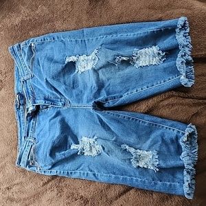 Distressed jean capris Fashion Nova